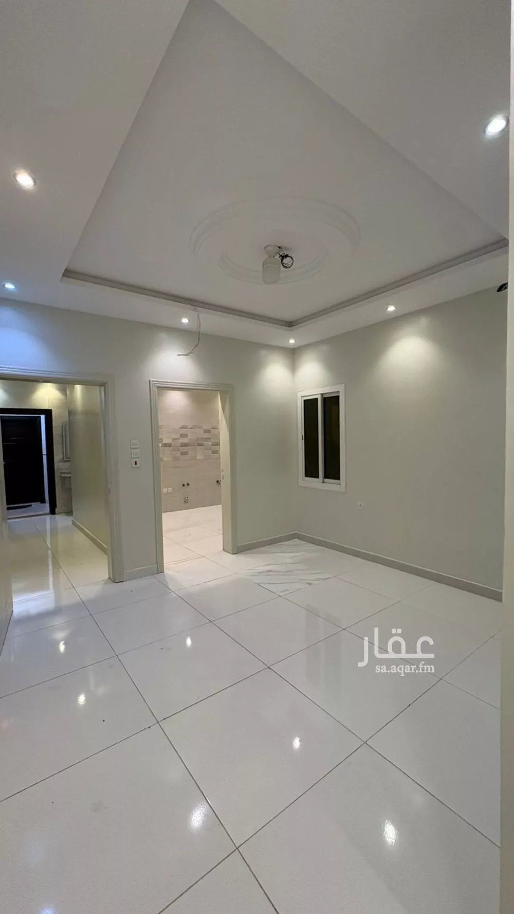 شقة 5 غرف في الواحة 6