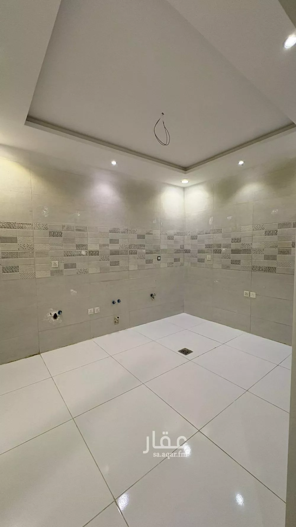 شقة 5 غرف في الواحة 7