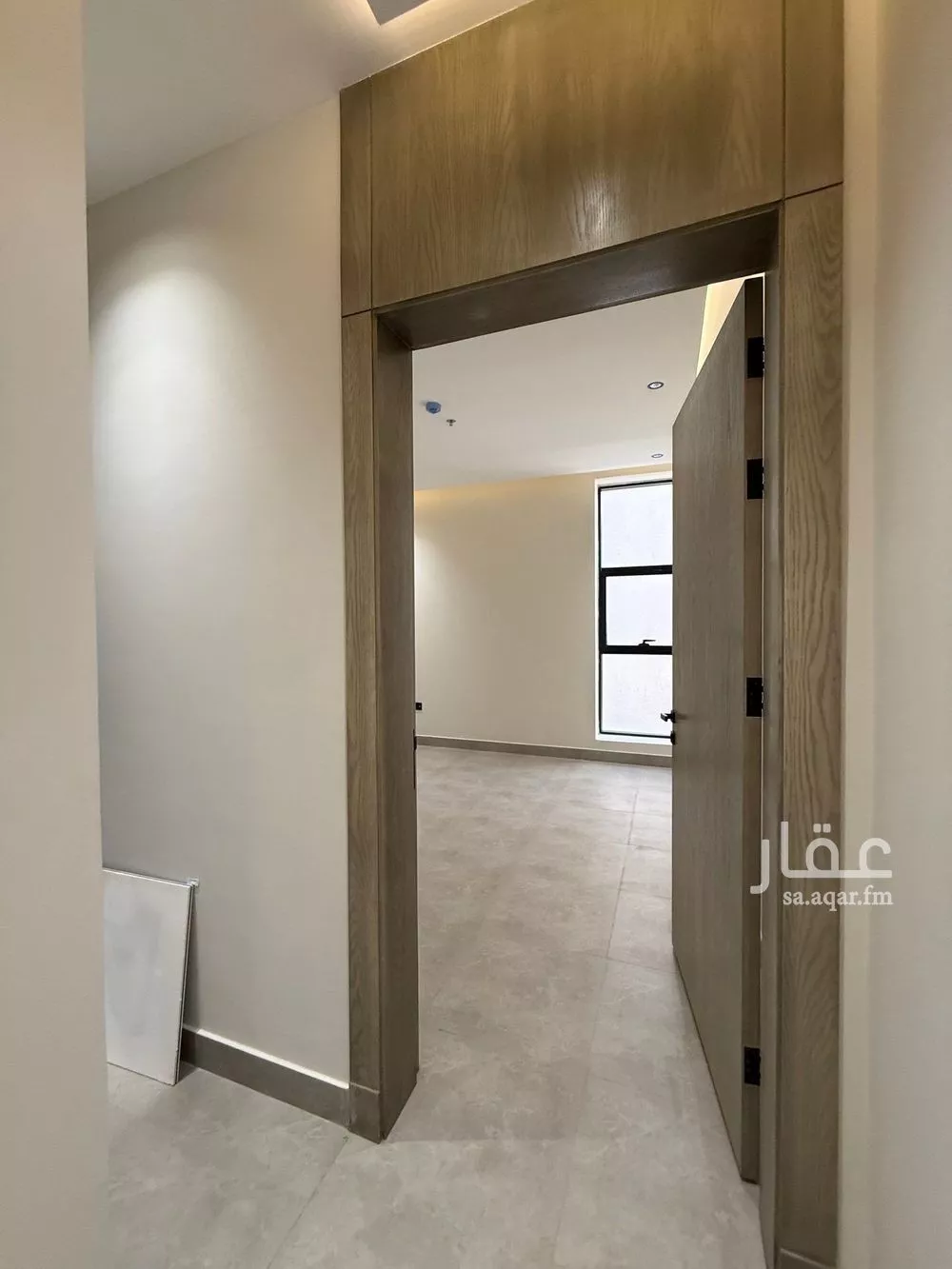 شقة 3 غرف في الرمال 4