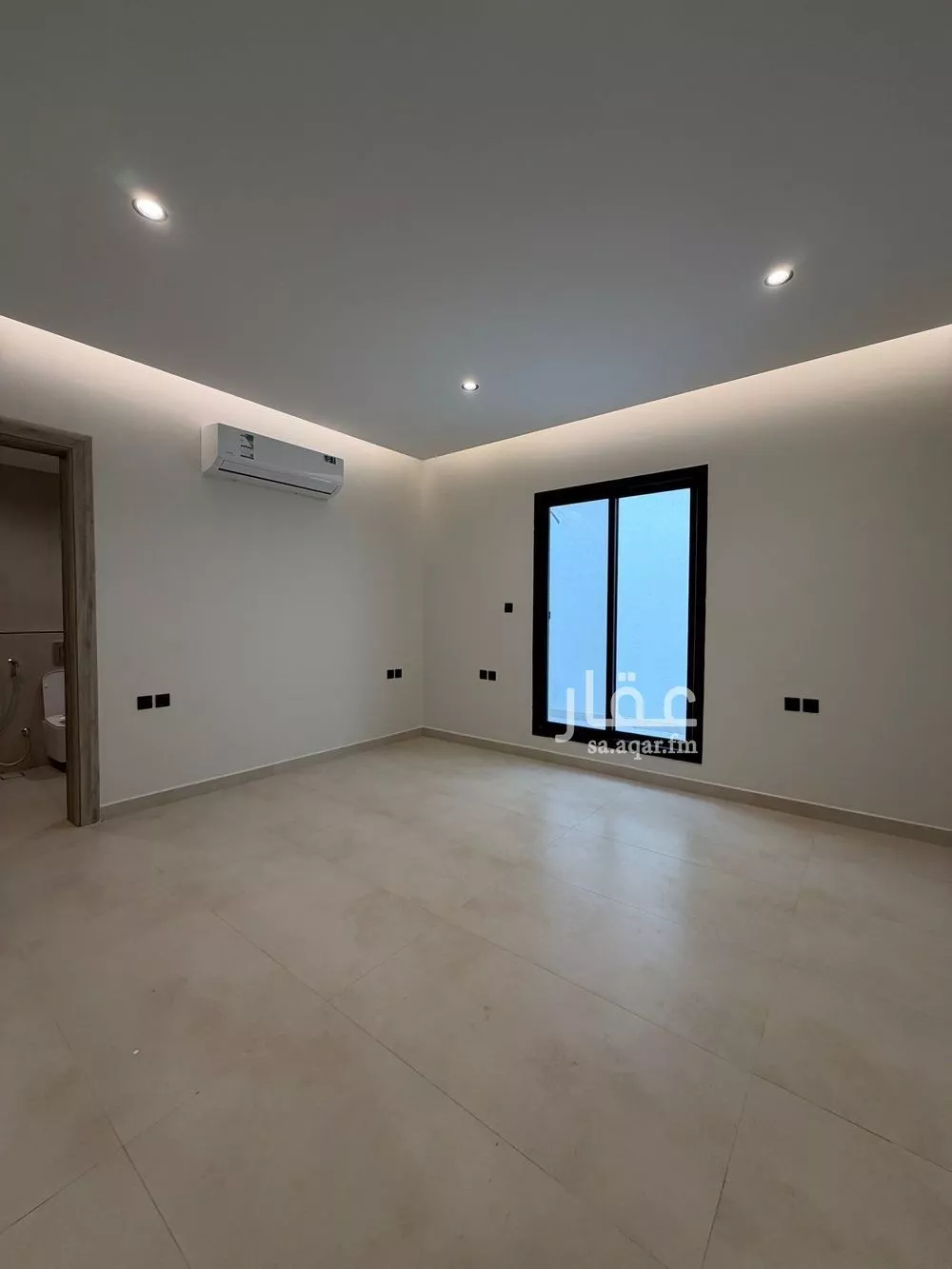 دور 4 غرف في العارض 11