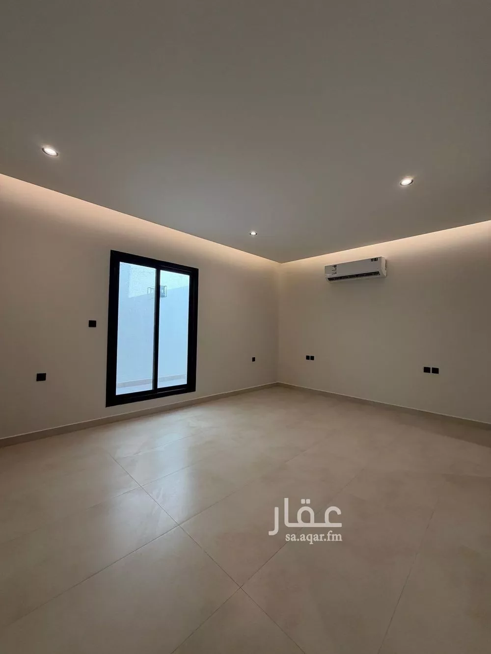 دور 4 غرف في العارض 13