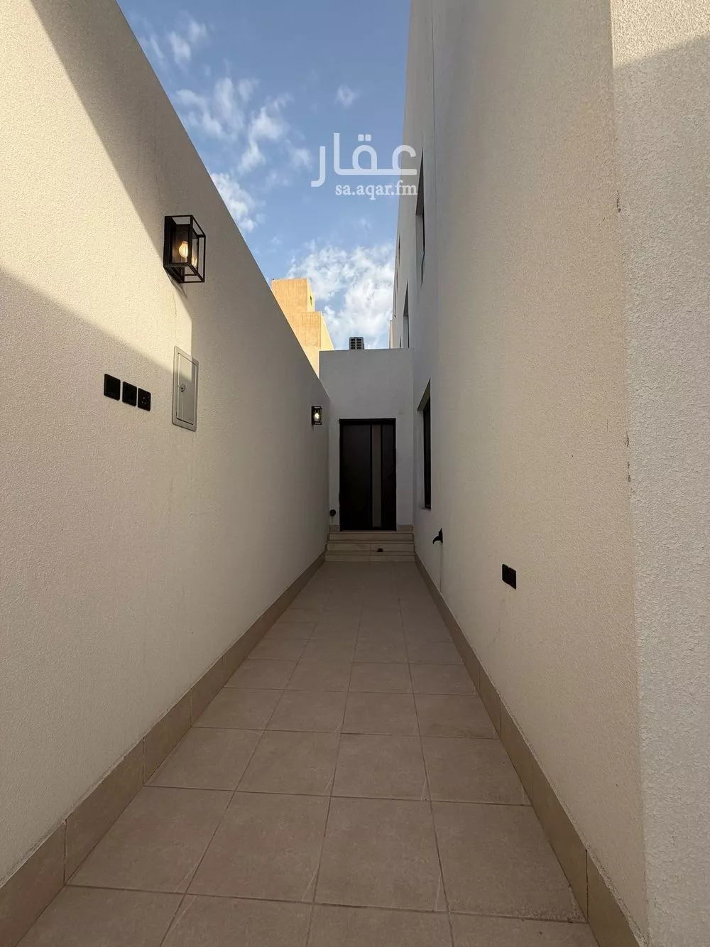 دور 4 غرف في العارض 16