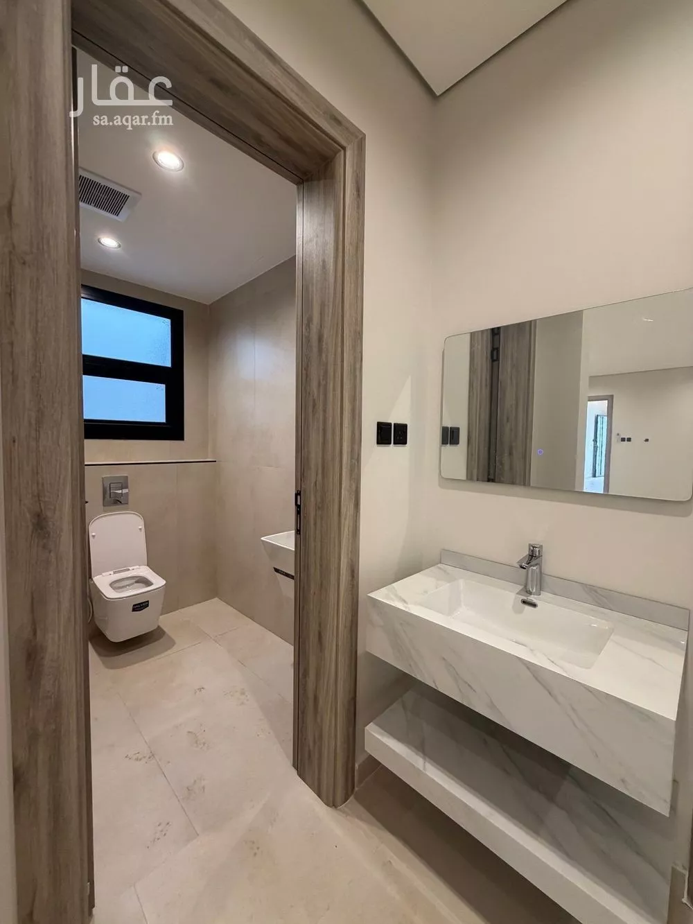 دور 4 غرف في العارض 10