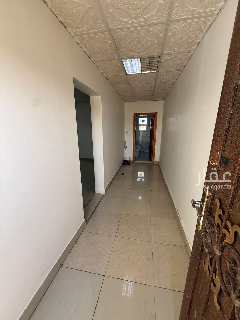 شقة 3 غرف في العقيق 17