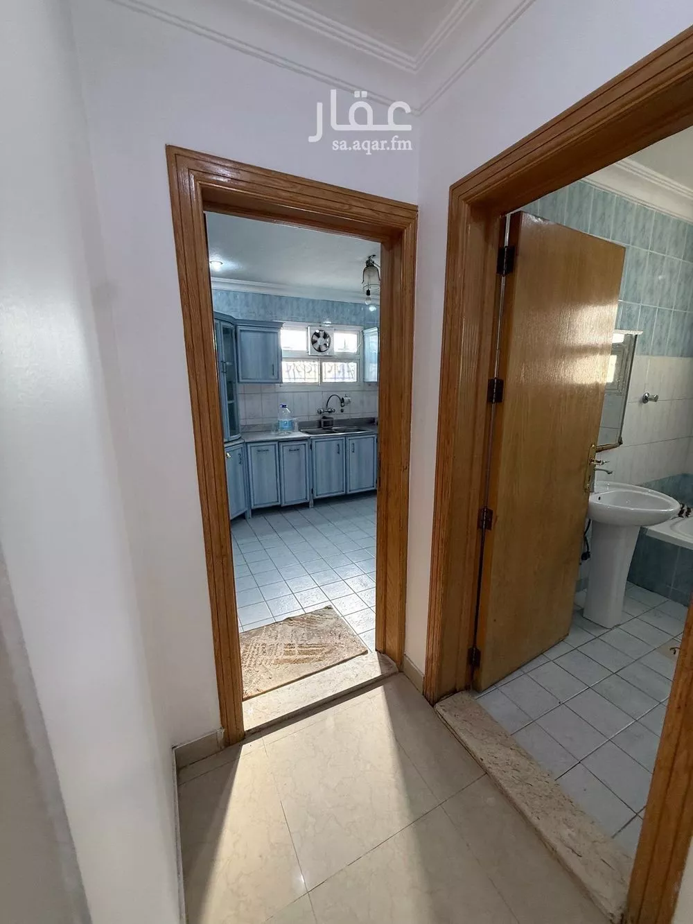 شقة 3 غرف في العقيق 7