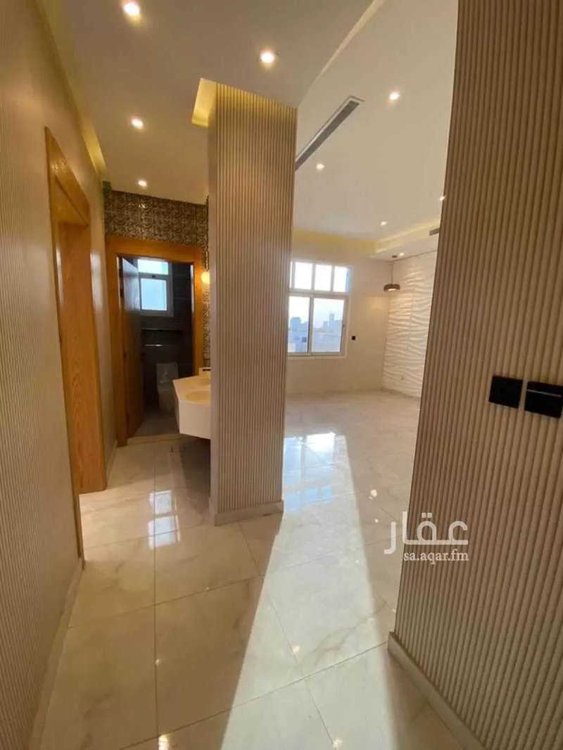 شقة 5 غرف في الروضة 6