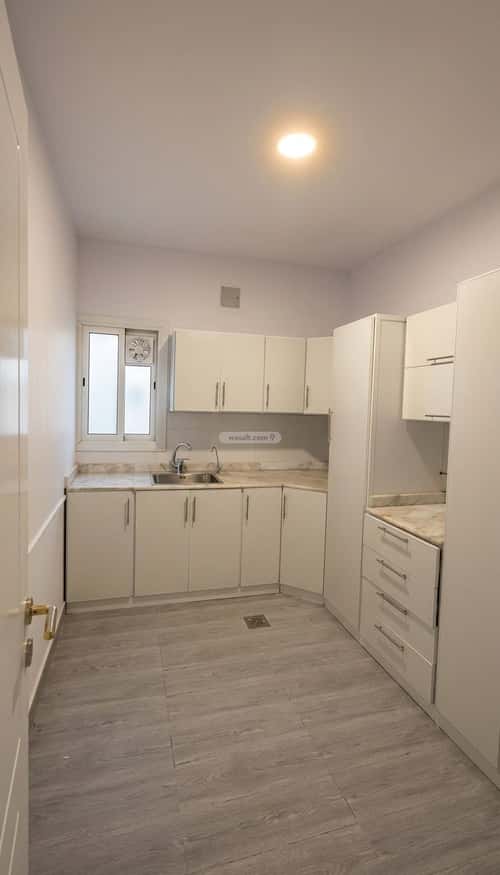 شقة 4 غرف في ظهرة لبن 3