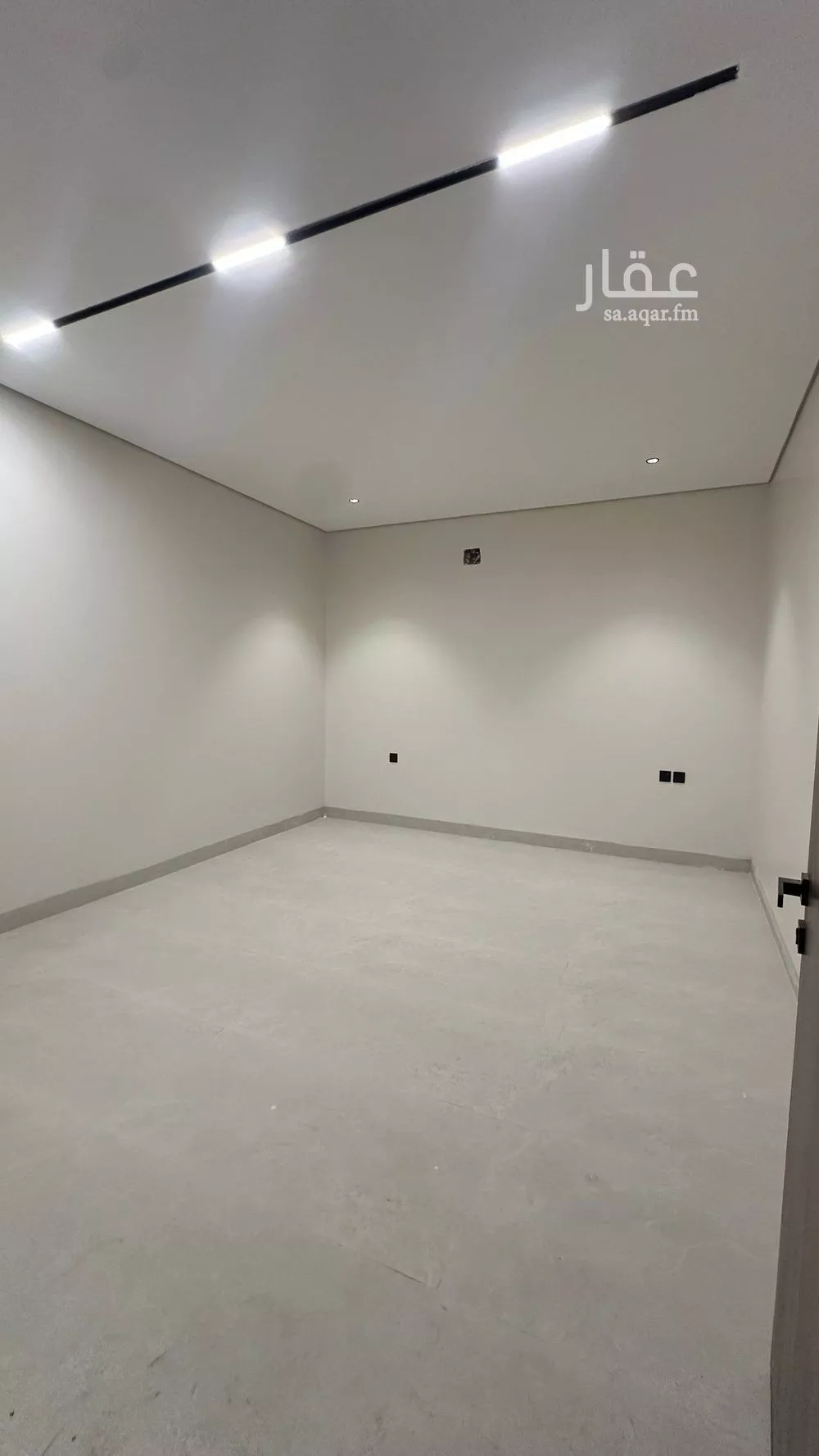 4 bedroom floor in Al Yarmouk 8