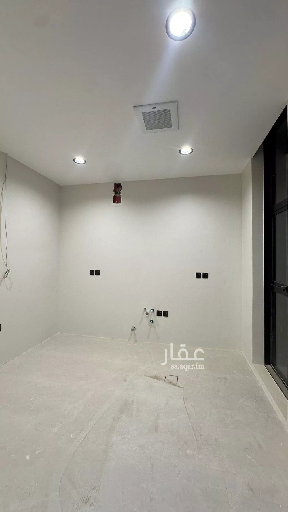 4 bedroom floor in Al Yarmouk 9