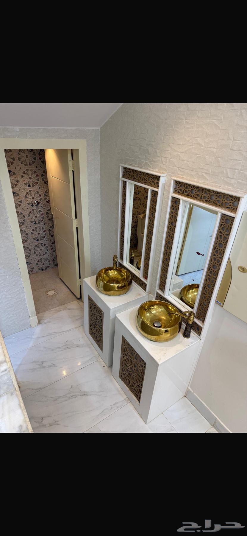 7 bedroom villa in Al Hazm 15