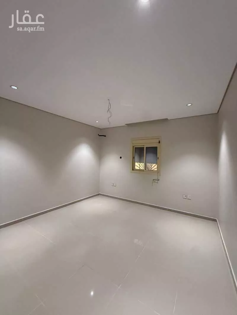 3 bedroom apartment in Al Ajawid 2