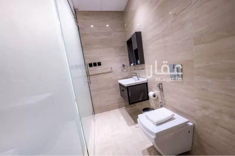 3 bedroom apartment in Al Qairawan 10