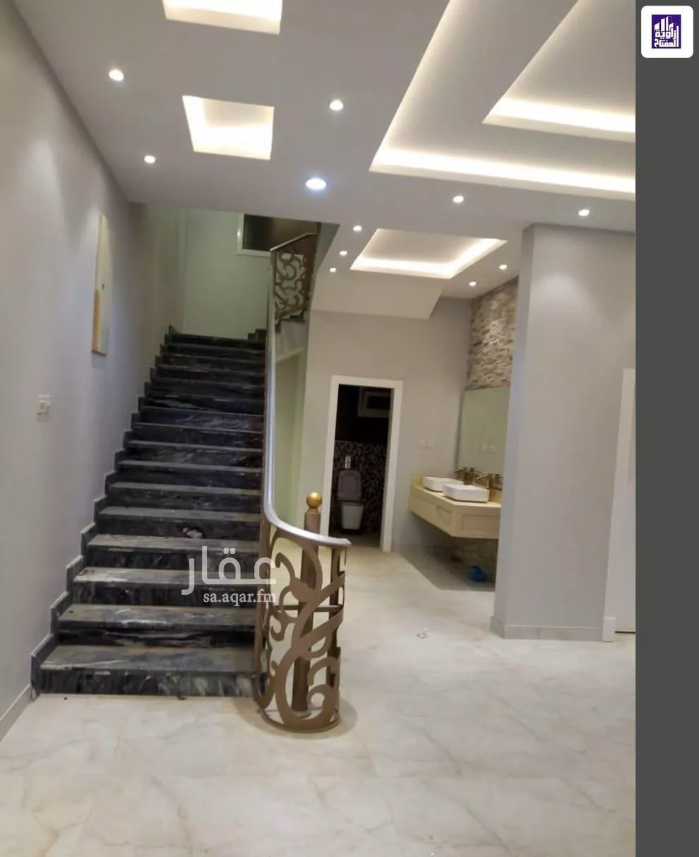 6 bedroom villa in Al Narjis 7