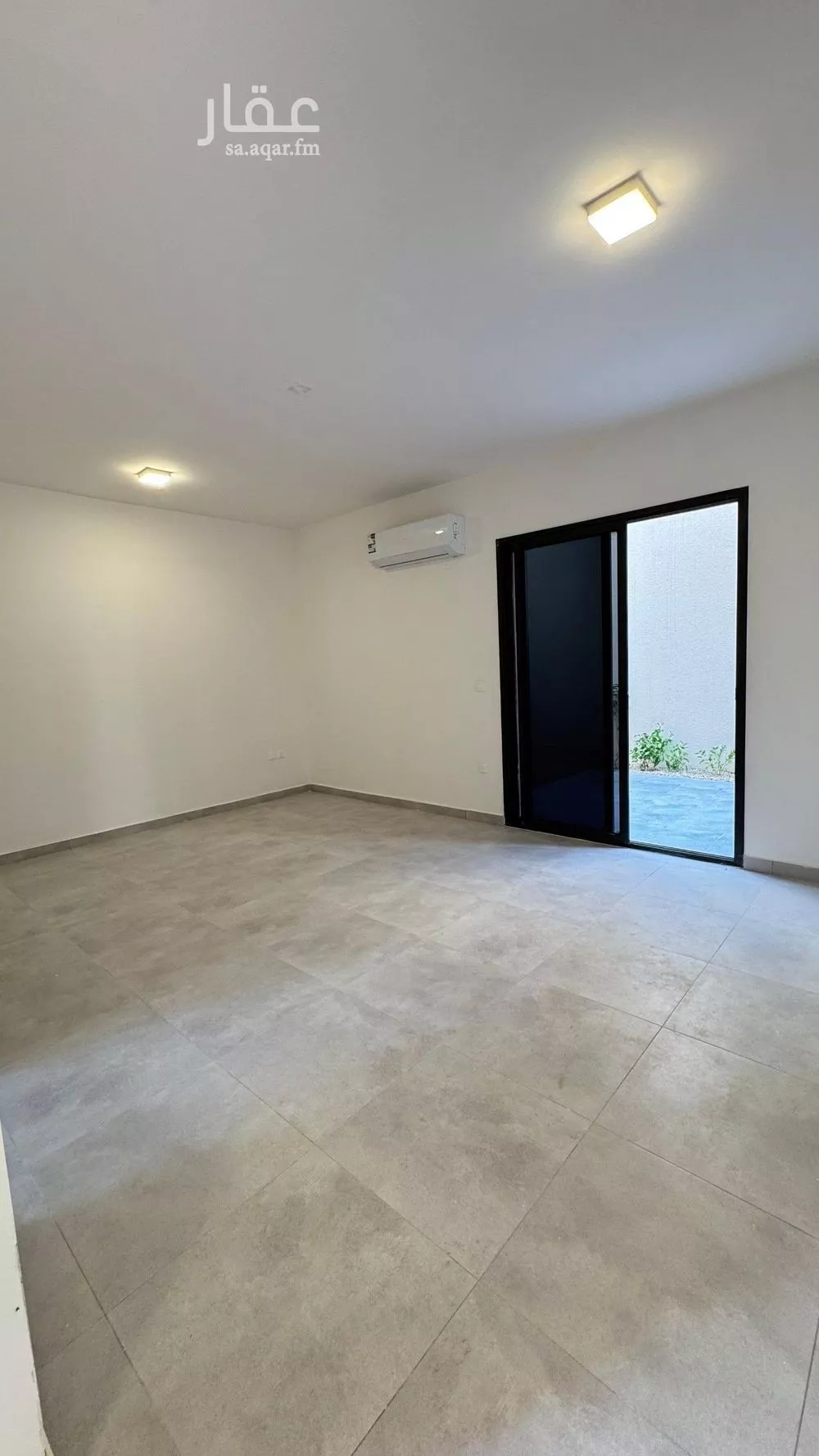 فيلا 3 غرف في النرجس 13