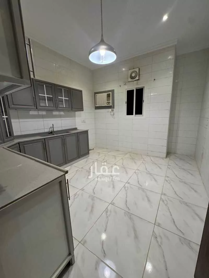 شقة 5 غرف في السامر 2