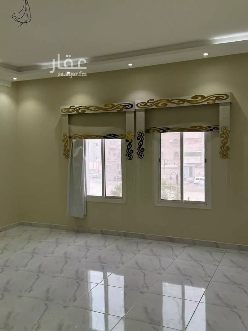 5 bedroom apartment in Al Samer 4