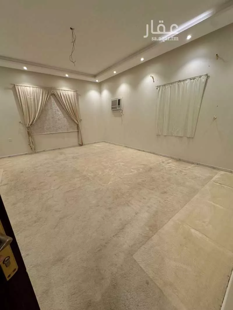 5 bedroom apartment in Al Samer 7