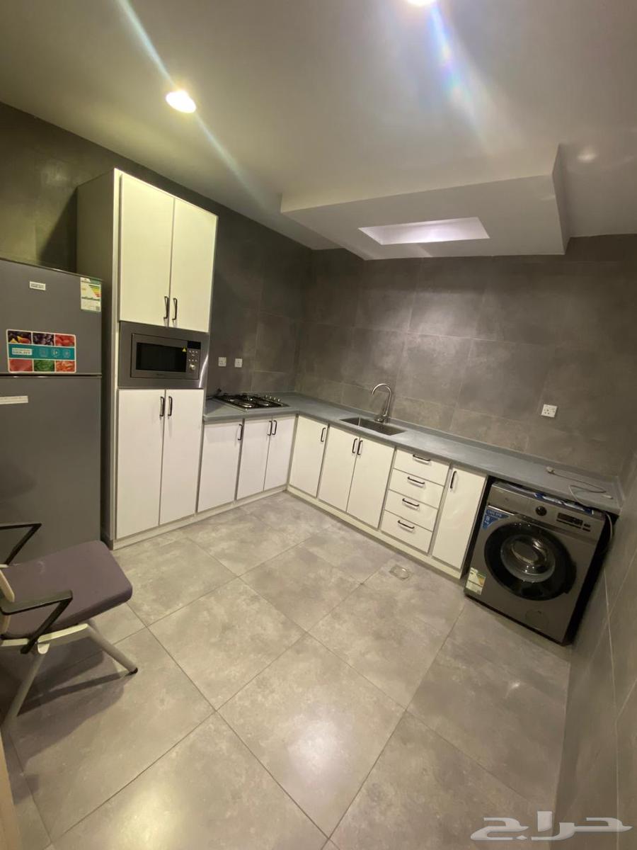 3 bedroom apartment in Al Naseem 6