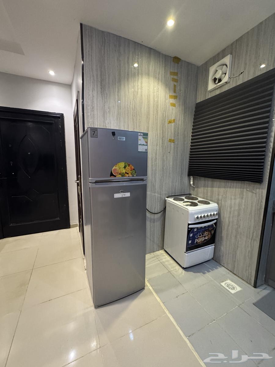 شقة 2 غرف في النعيم 11