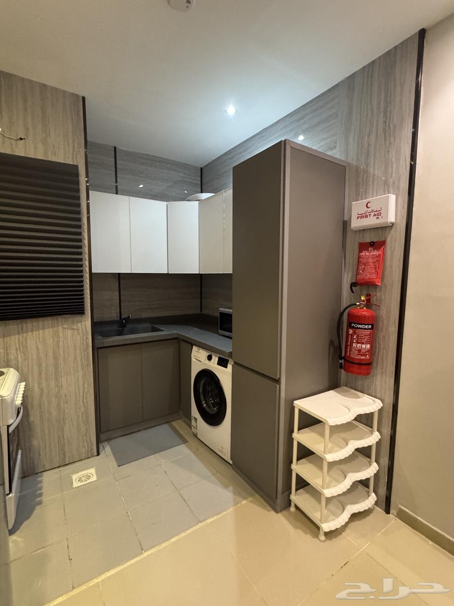 شقة 2 غرف في النعيم 10