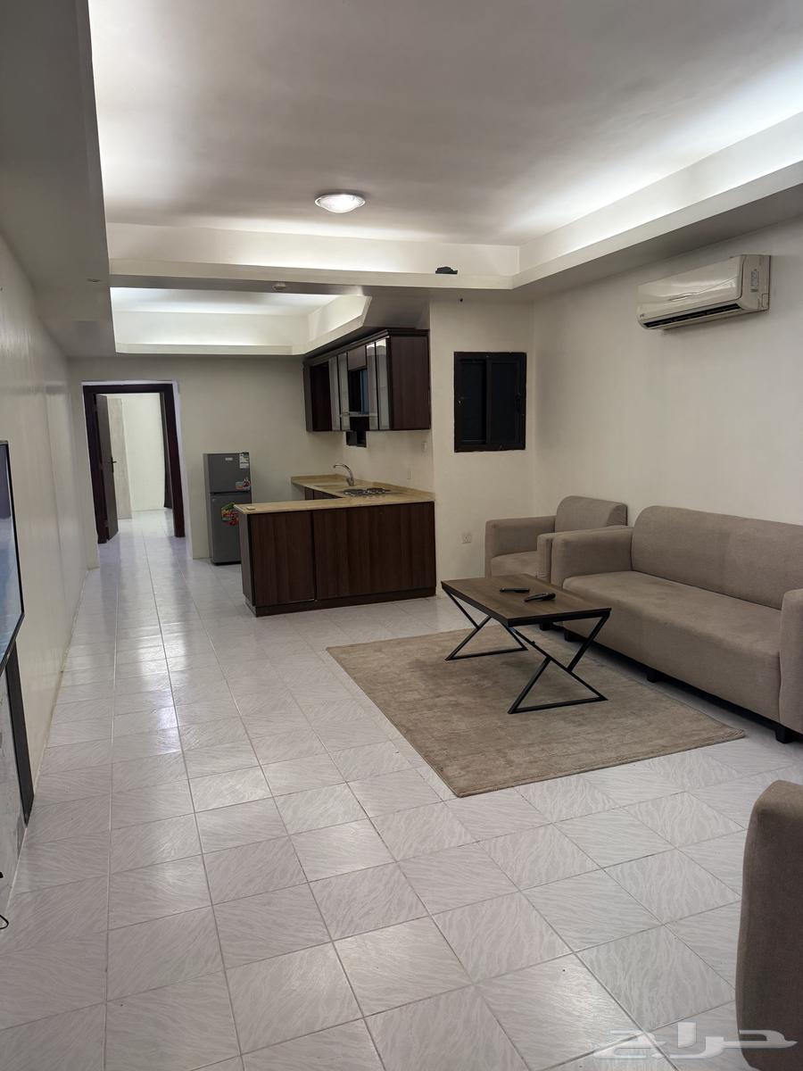 شقة 2 غرف في المرجان 6