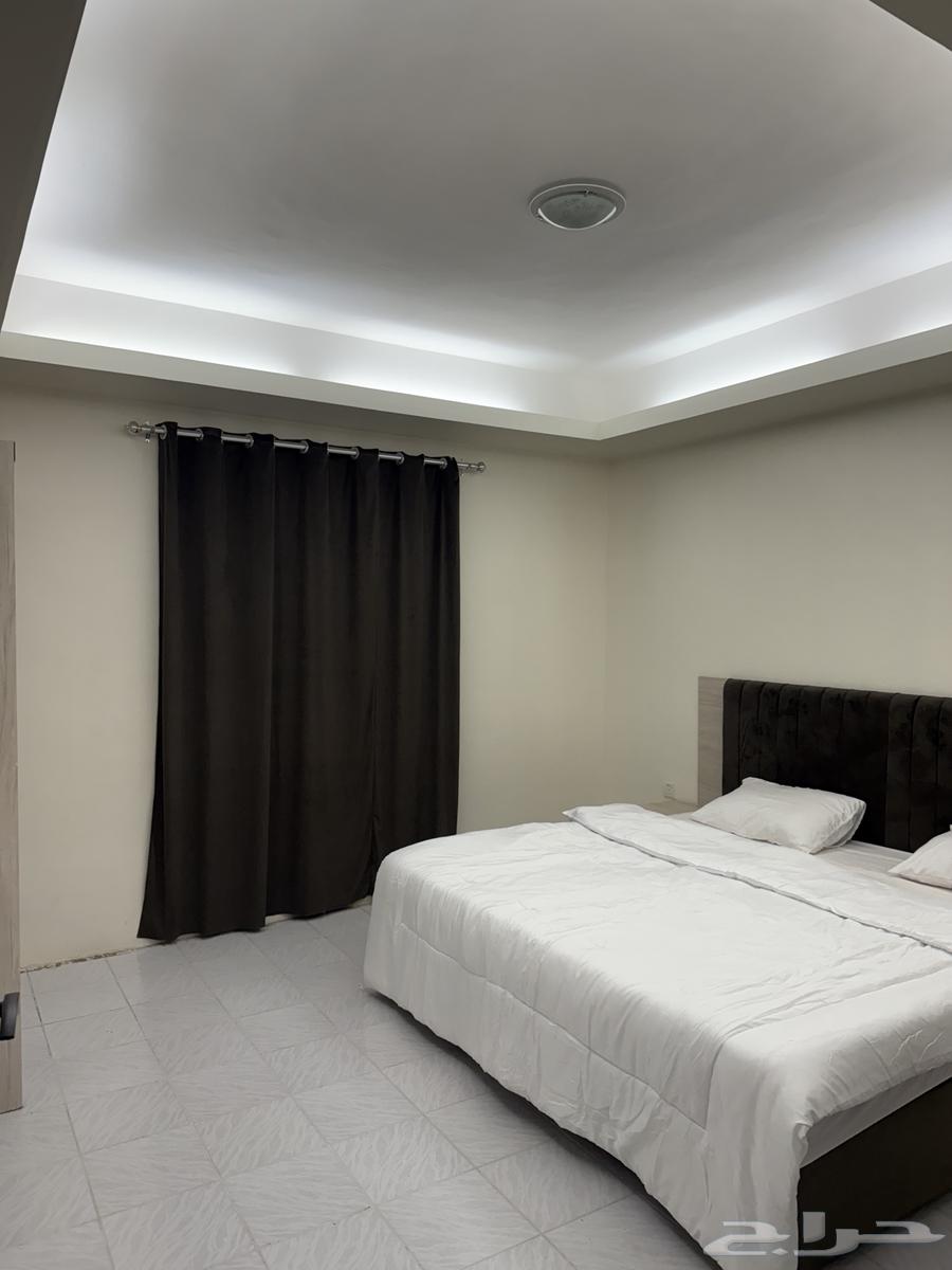 شقة 2 غرف في المرجان 8