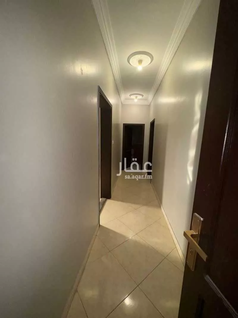 عمارة 910 م² في المنار 6