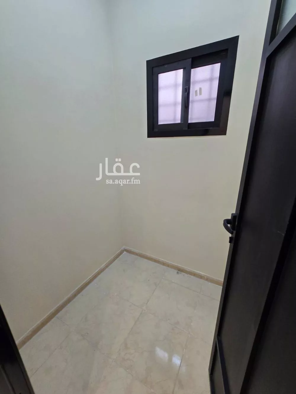 شقة 5 غرف في طيبة 22