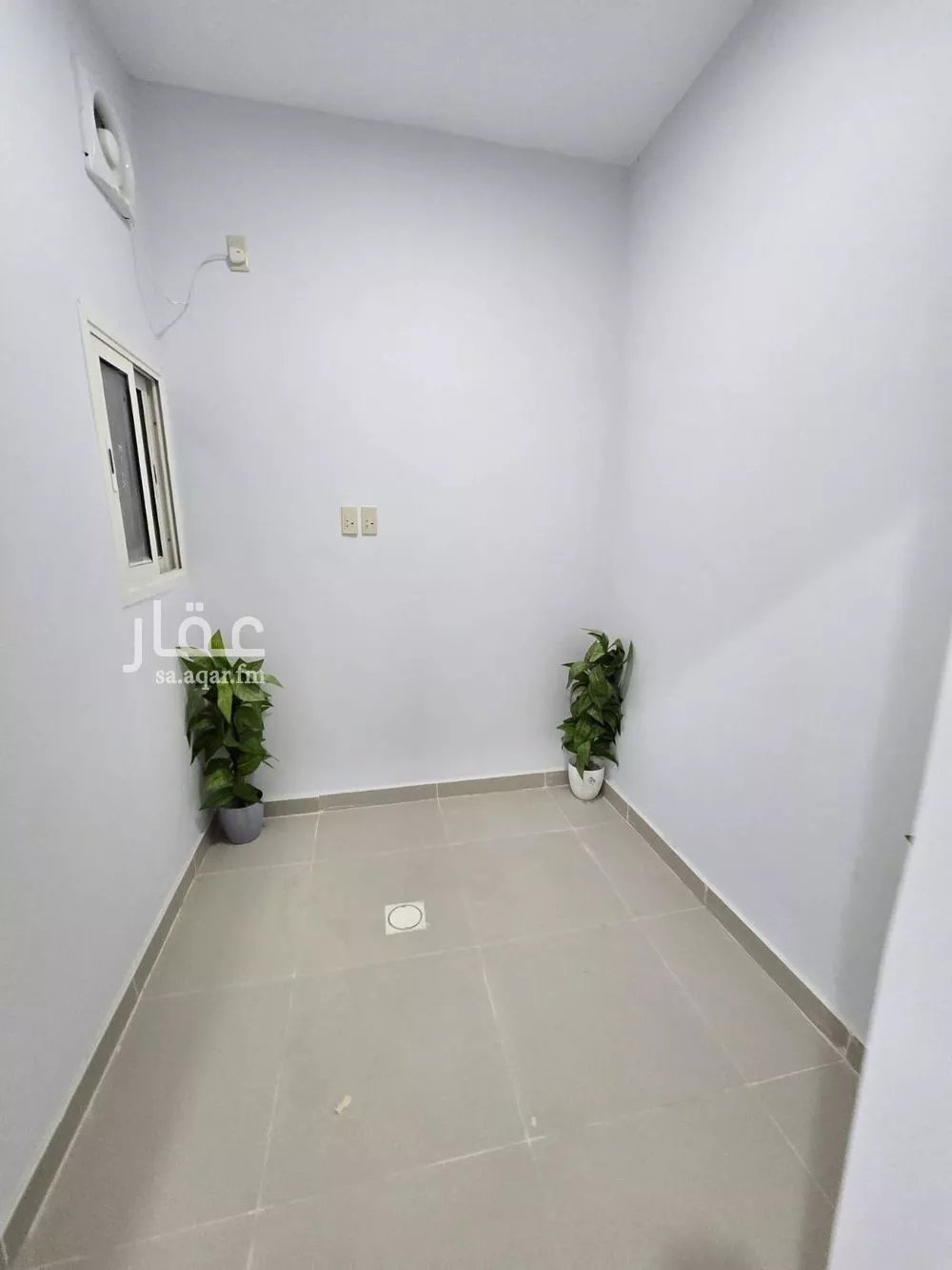 شقة 5 غرف في النور 14