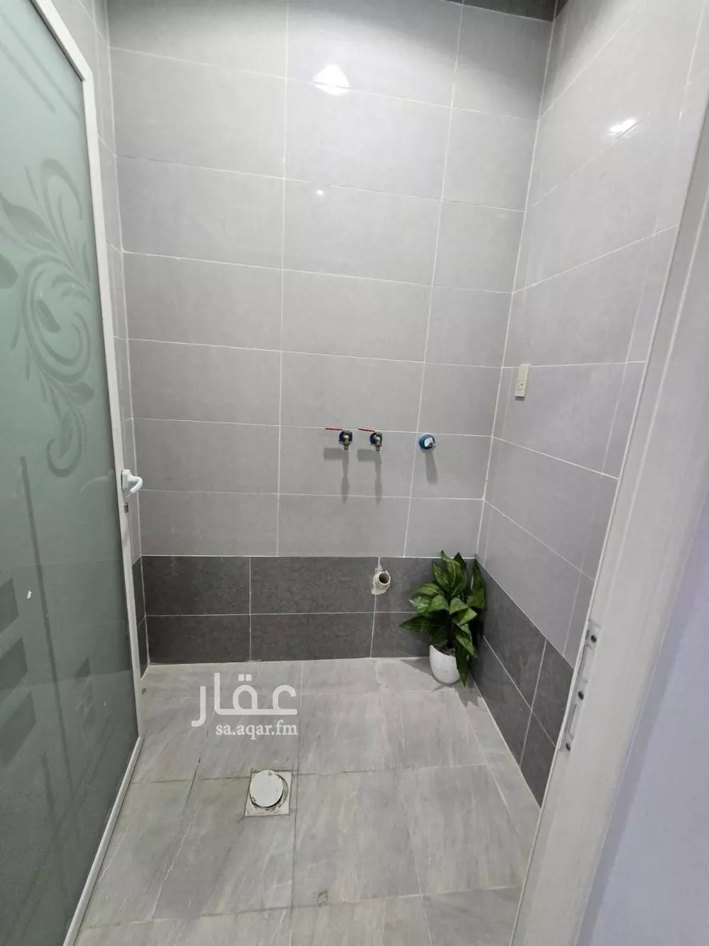 شقة 5 غرف في النور 16