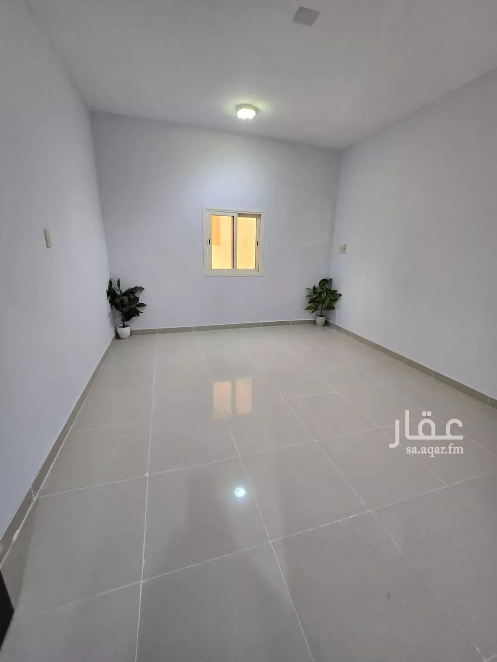 شقة 5 غرف في النور 21