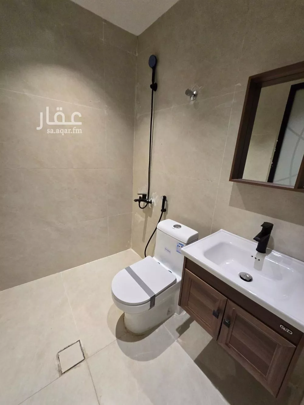 شقة 5 غرف في الشعلة 24