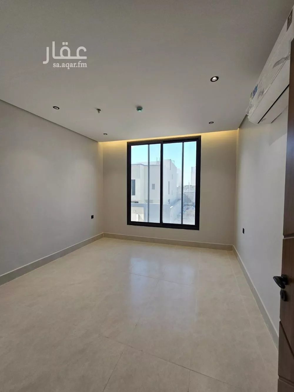 شقة 5 غرف في الشعلة 25