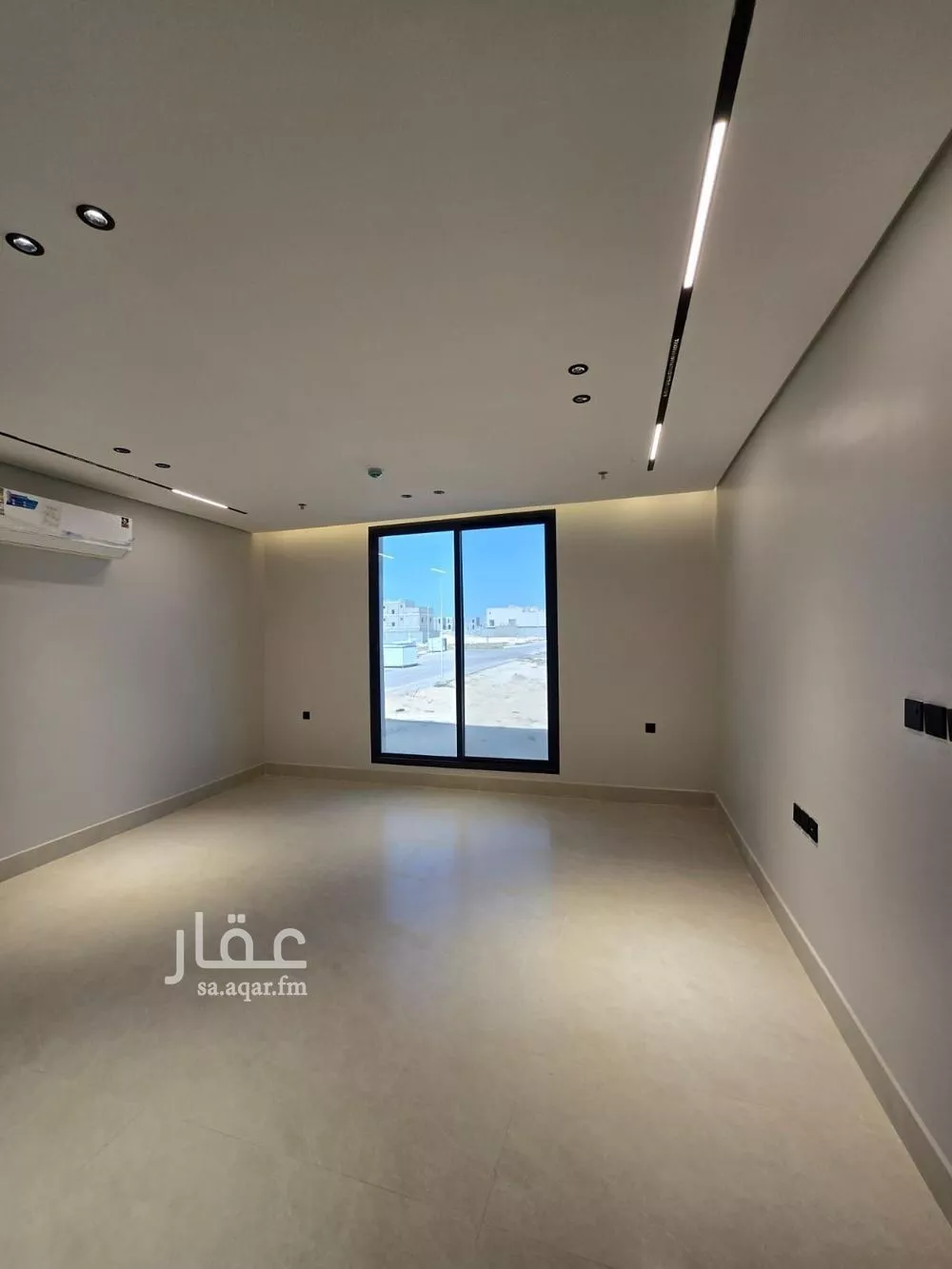 شقة 5 غرف في الشعلة 10