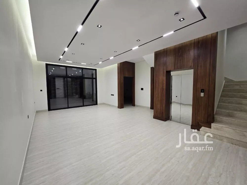 فيلا 6 غرف في النرجس 4