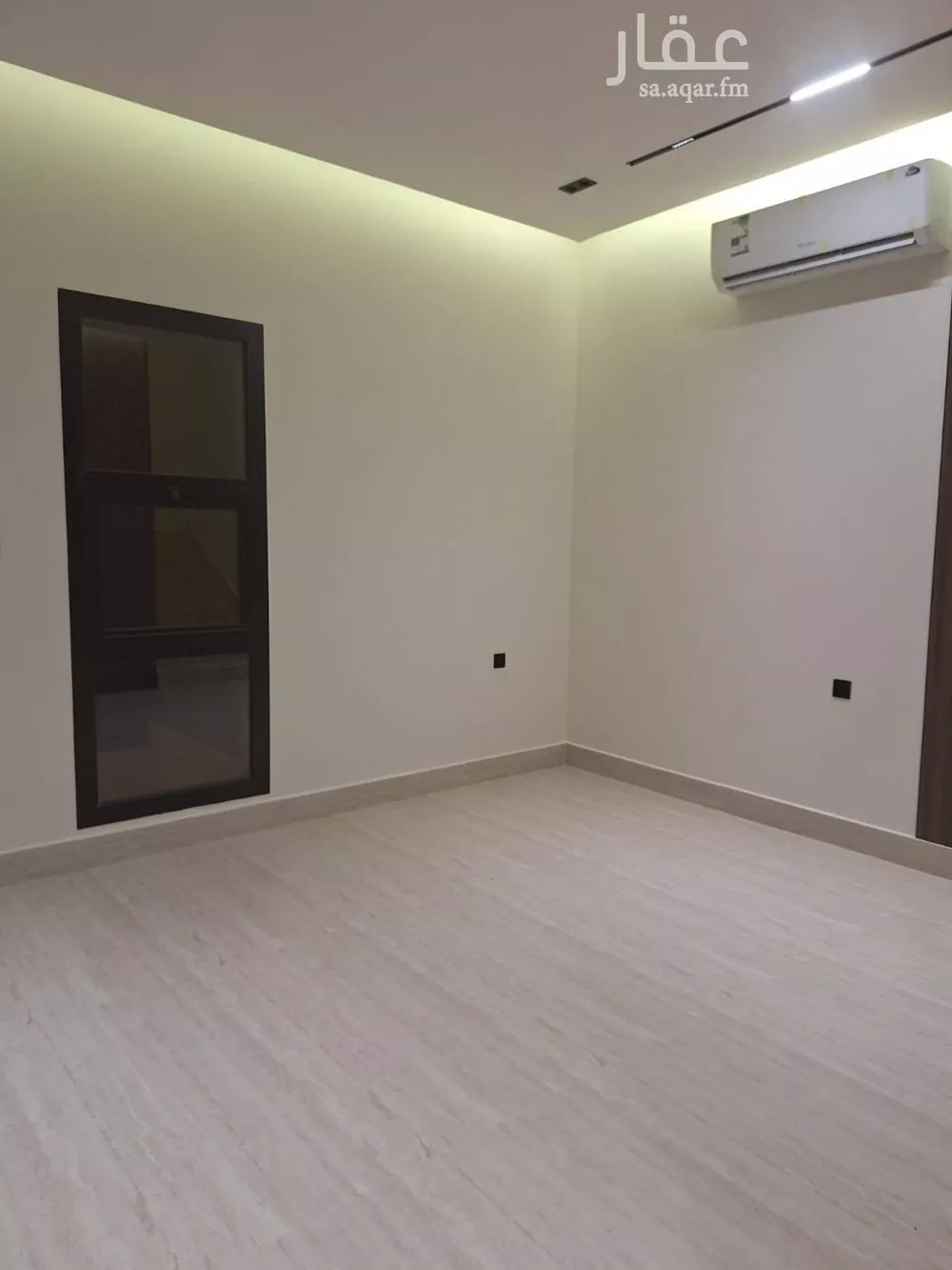 فيلا 6 غرف في النرجس 5