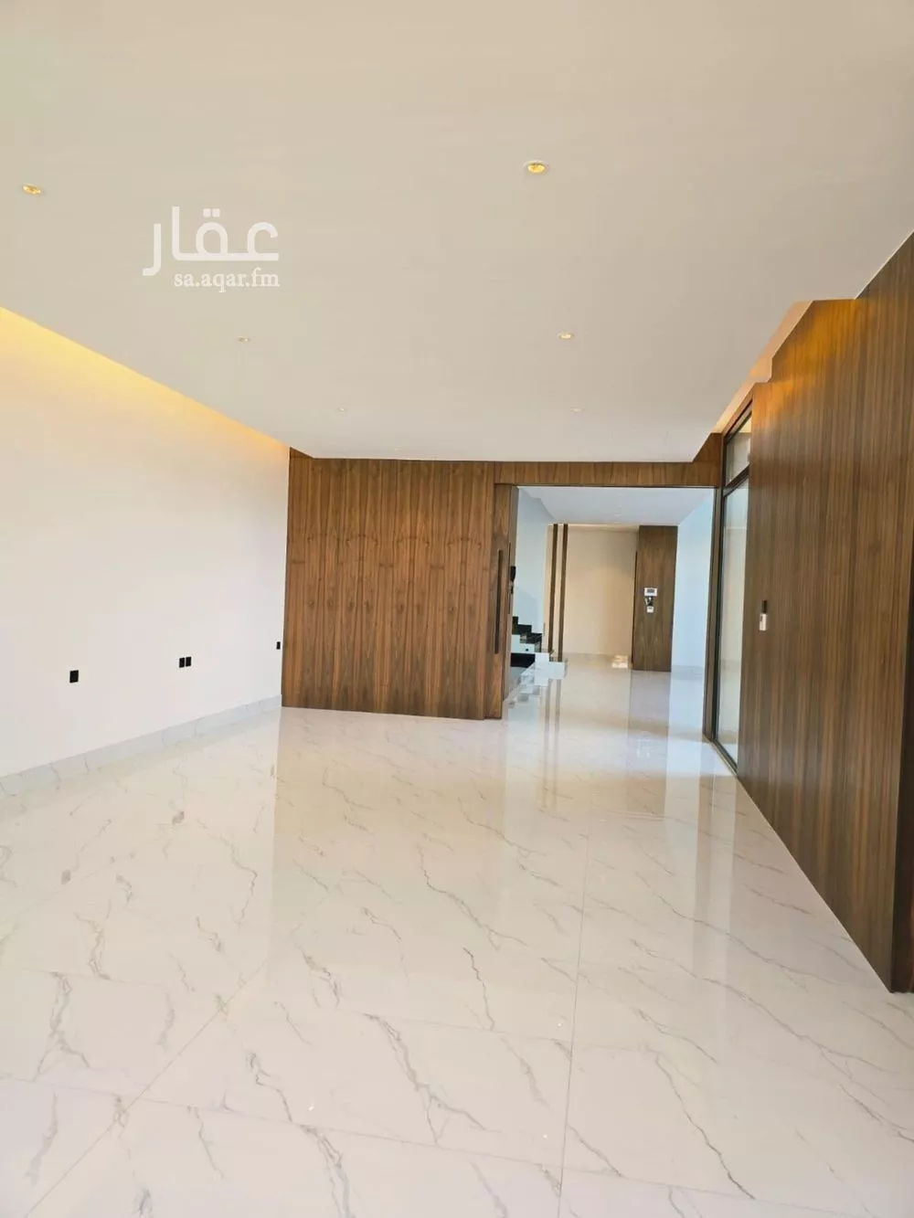 فيلا 5 غرف في النرجس 3