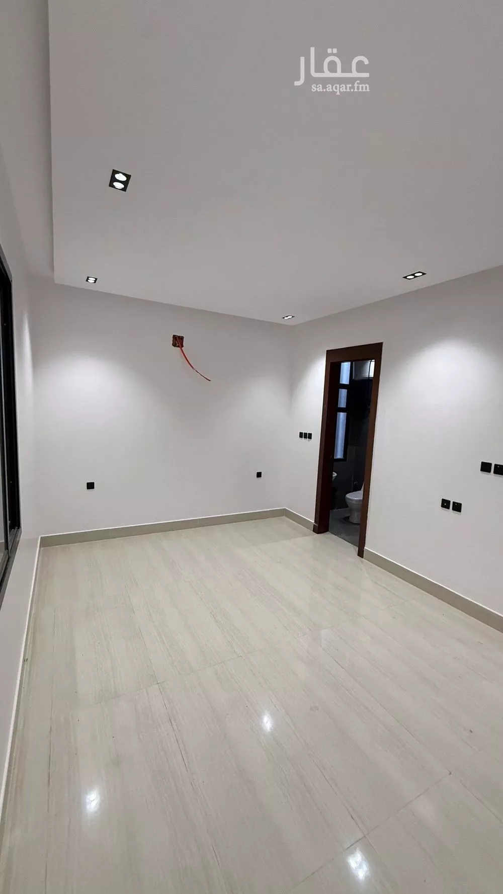 5 bedroom villa in Al Uraija Al Gharbiyah 3