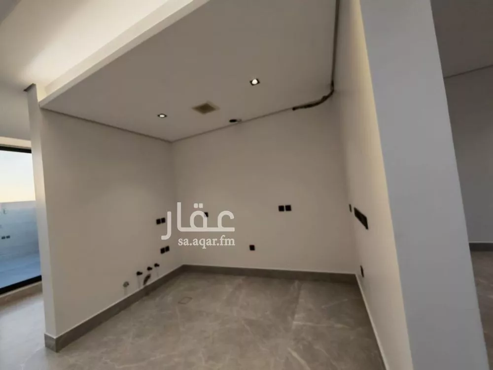 فيلا 5 غرف في الياسمين 6