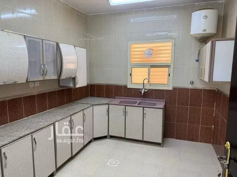 شقة 2 غرف في ظهرة لبن 4