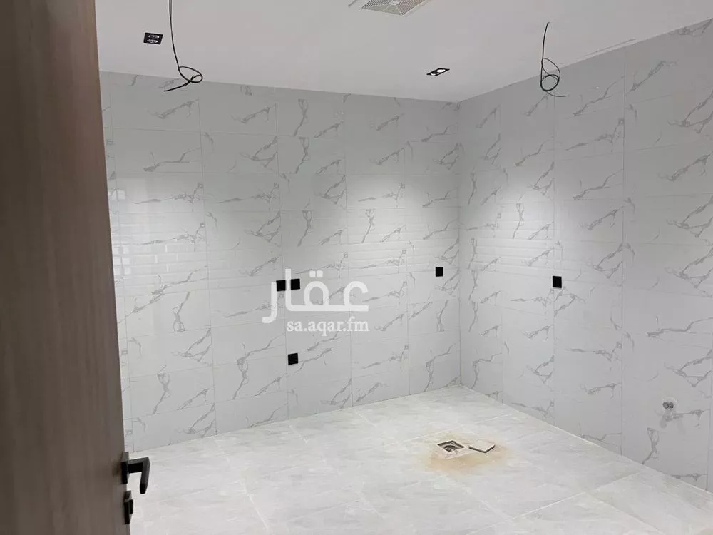 شقة 5 غرف في طويق 8