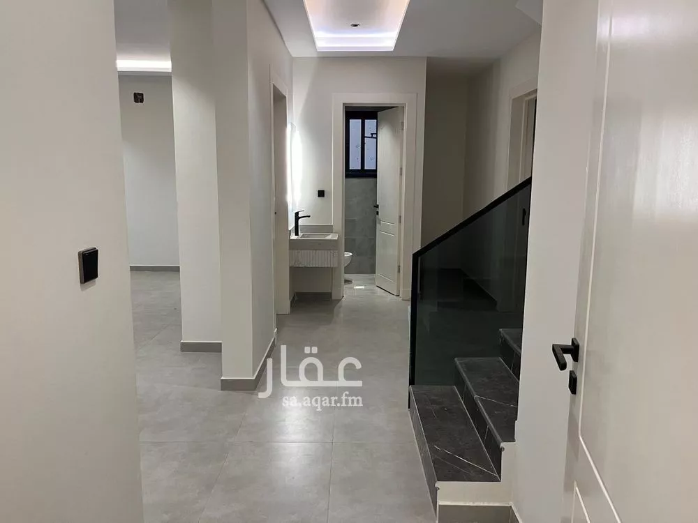 شقة 5 غرف في طويق 10