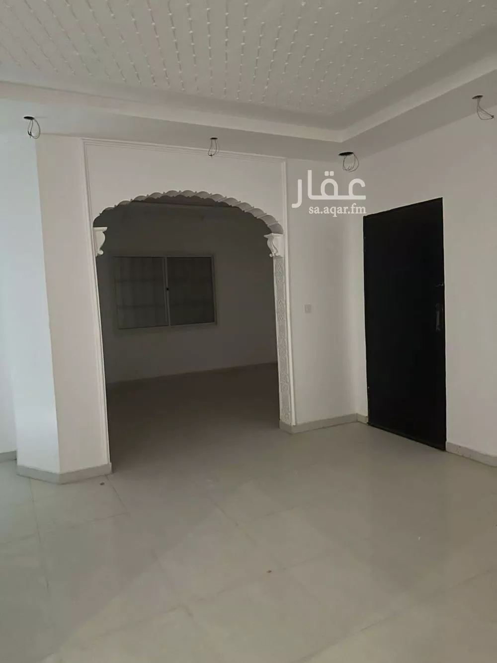 فيلا 5 غرف في الرمال 10