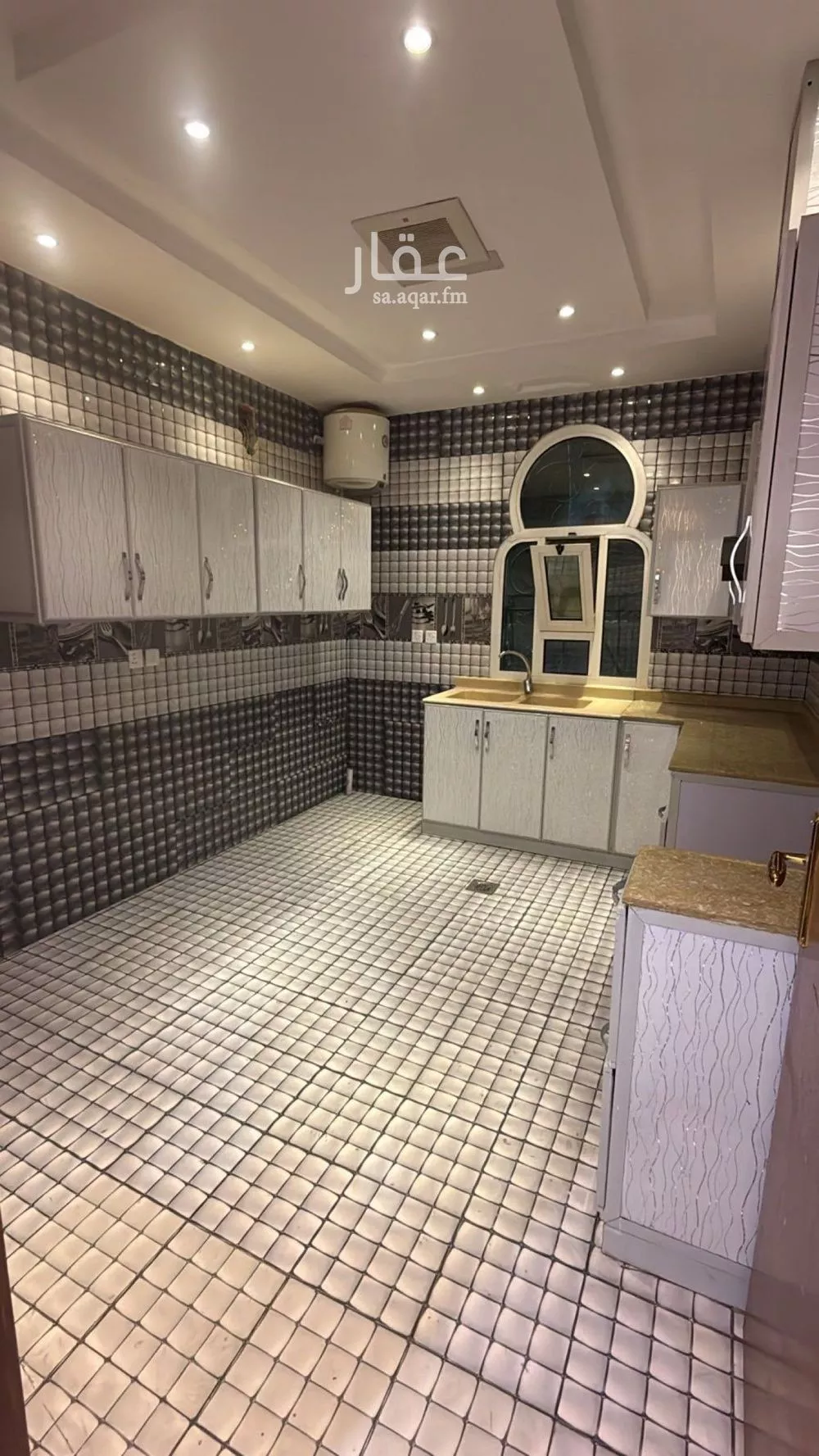 شقة 3 غرف في المنار 7