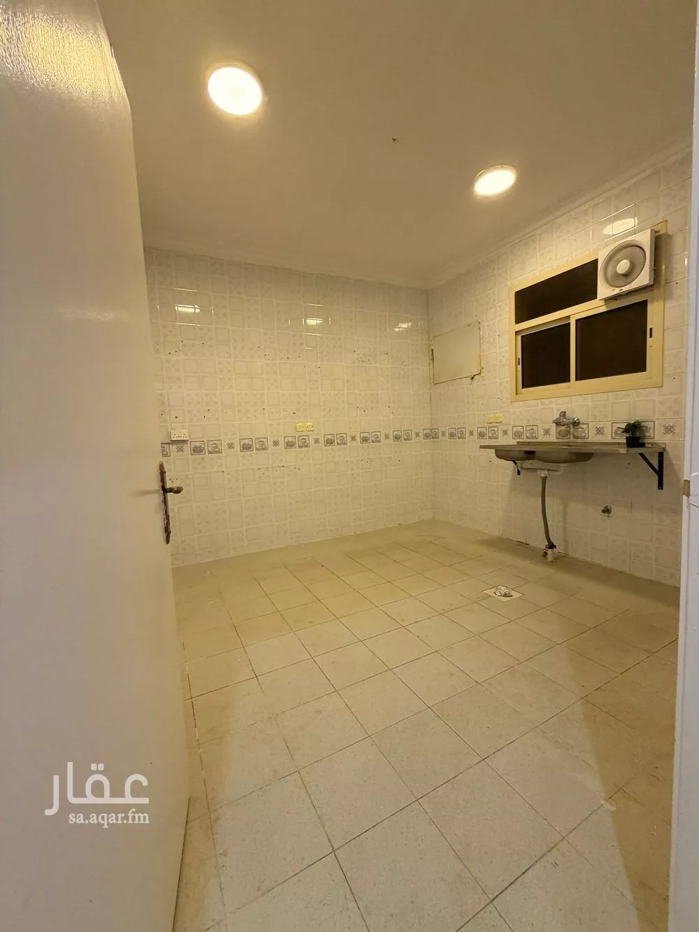 3 bedroom floor in Tuwaiq 2