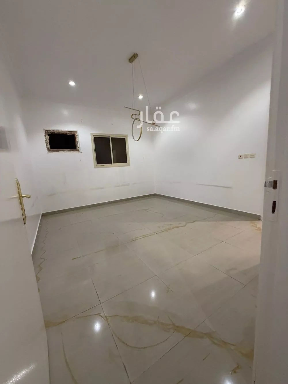 3 bedroom floor in Tuwaiq 15