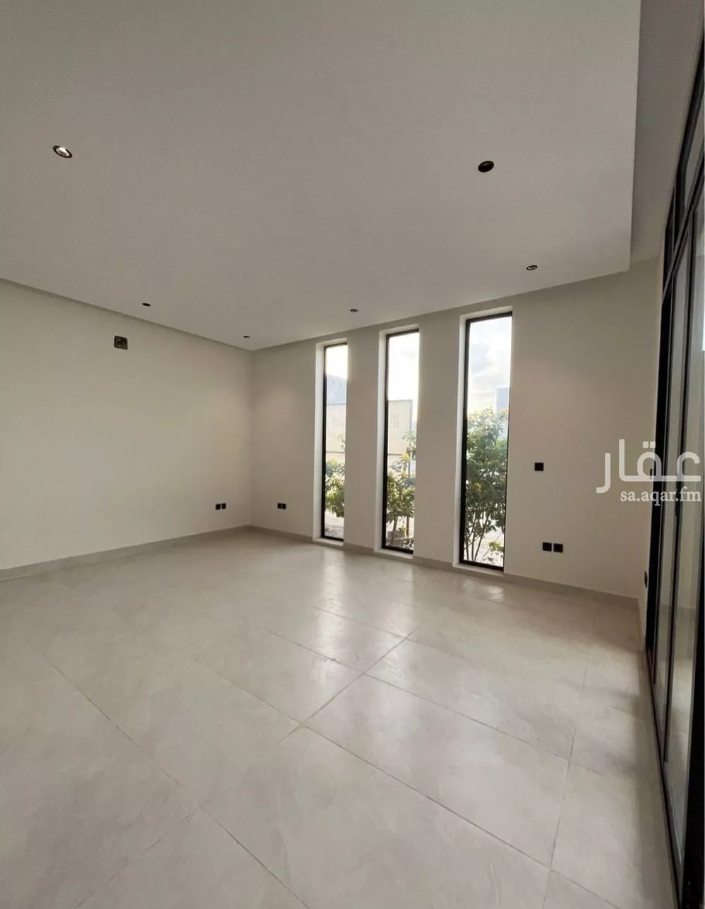 5 bedroom villa in Al Mahdiyyah 9