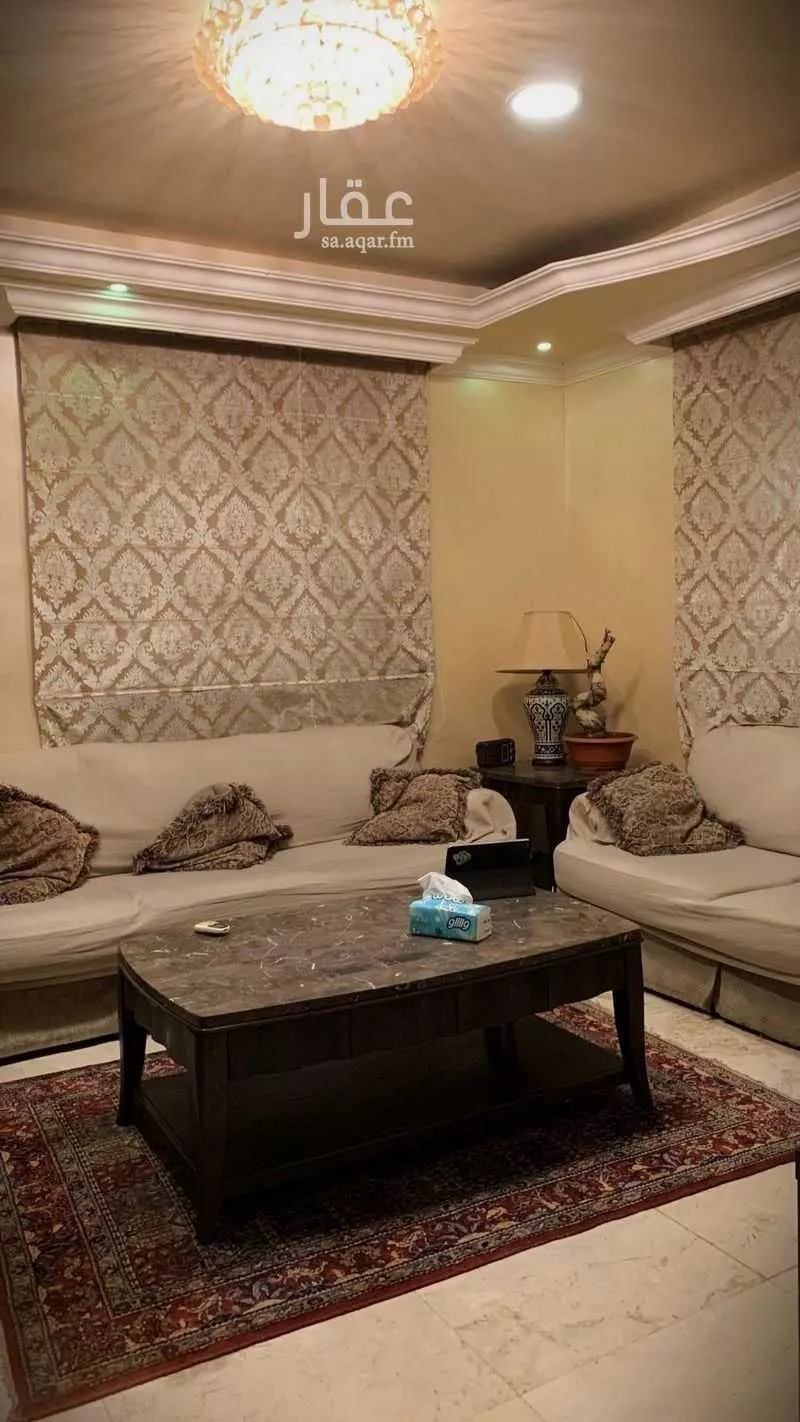 فيلا 6 غرف في الزهور 2