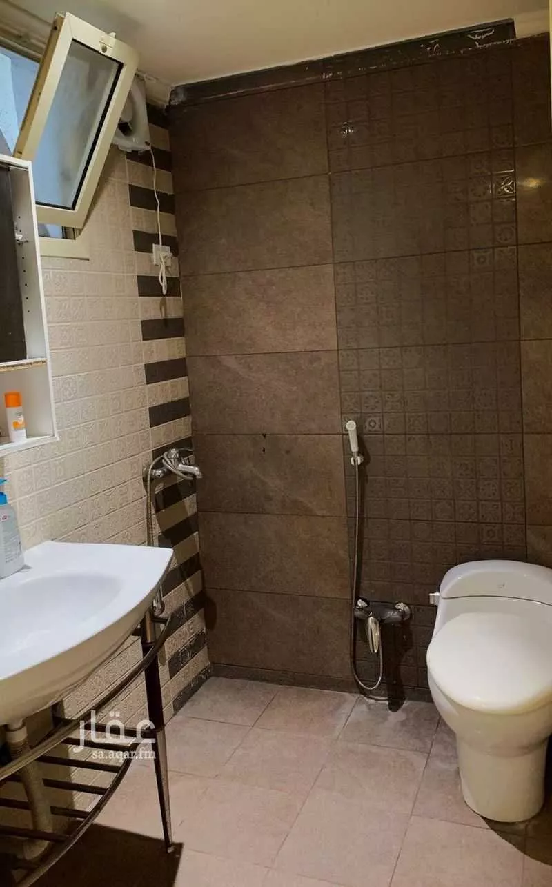 فيلا 6 غرف في الزهور 11