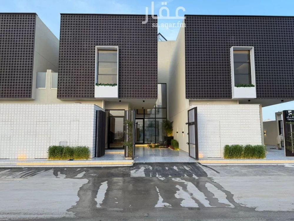 6 bedroom villa in Al Aridh 4
